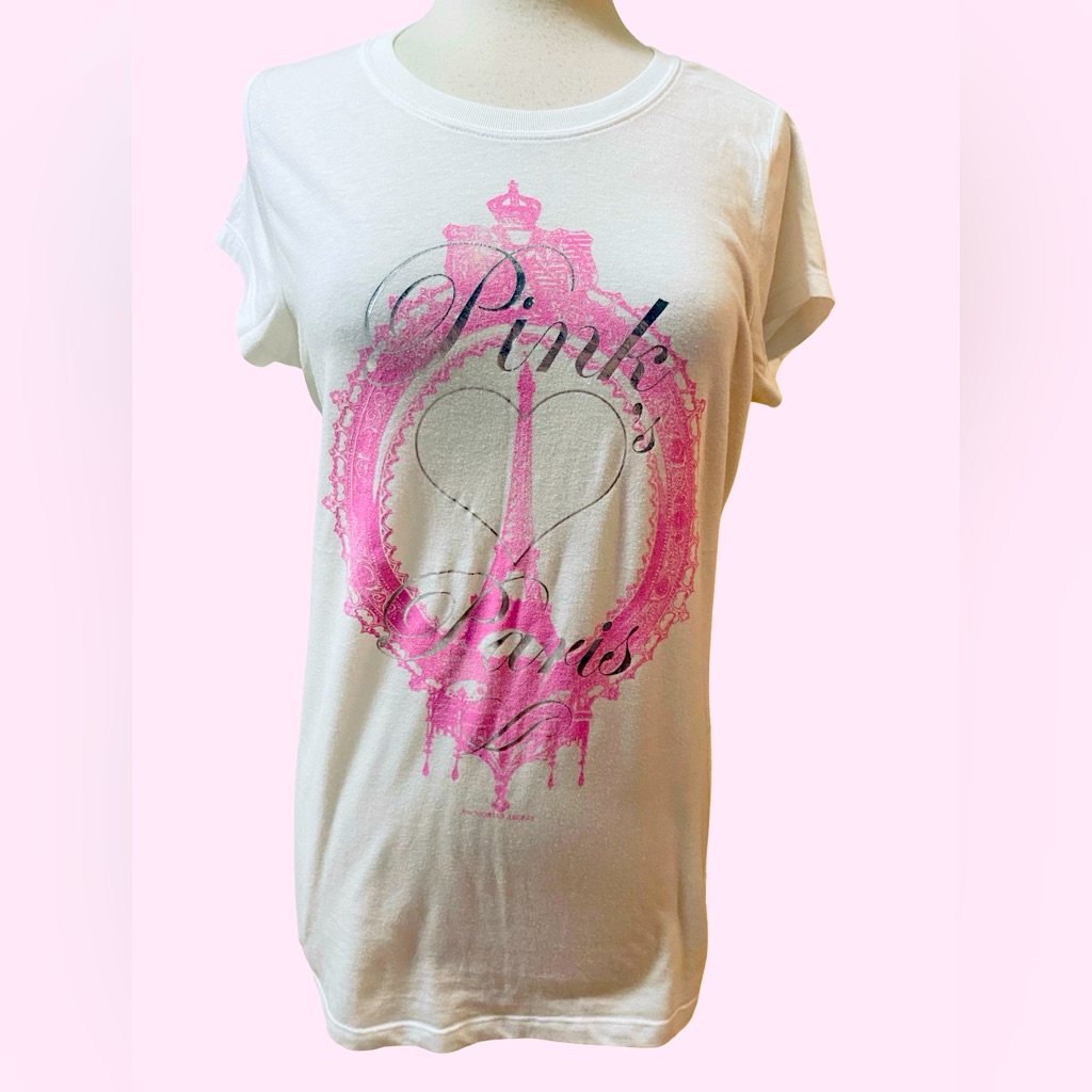 Pink Paris “Love And Kisses” Victoria Secret White Pink Silver Tee L New